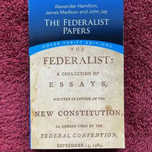 A book cover with the title of the federalist papers.